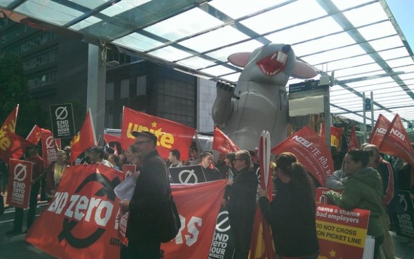 New Zealand : Growing discontent over low wage grwoth-unions