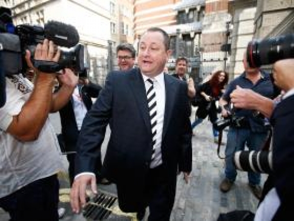 UK : The 7 most shocking testimonies from workers at Sports Direct