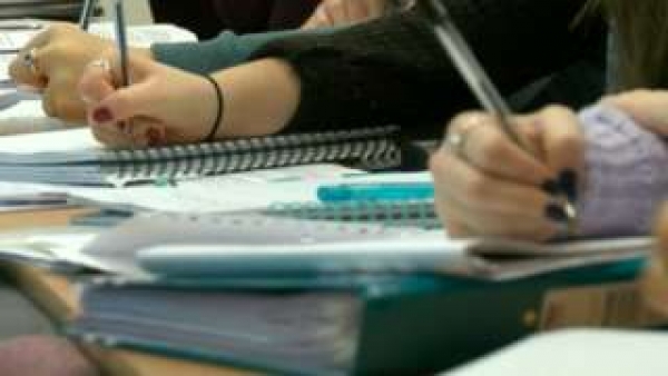 UK : Ballot shuts on Welsh university Unison pay strike
