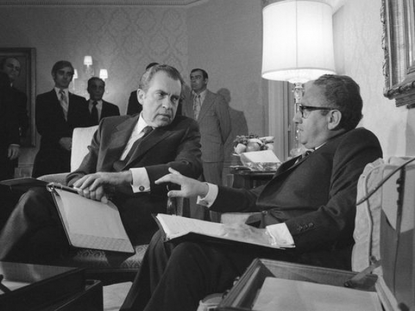 Trump wouldn't be first to weigh nukes: Marc Ambinder