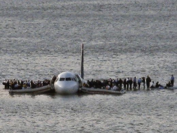 As 'Sully' debuts, a look back at the 'Miracle on the Hudson'