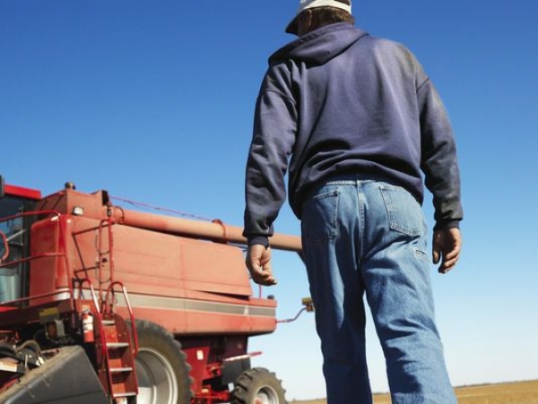 USA : State robs farmworkers' rights with unionization ban