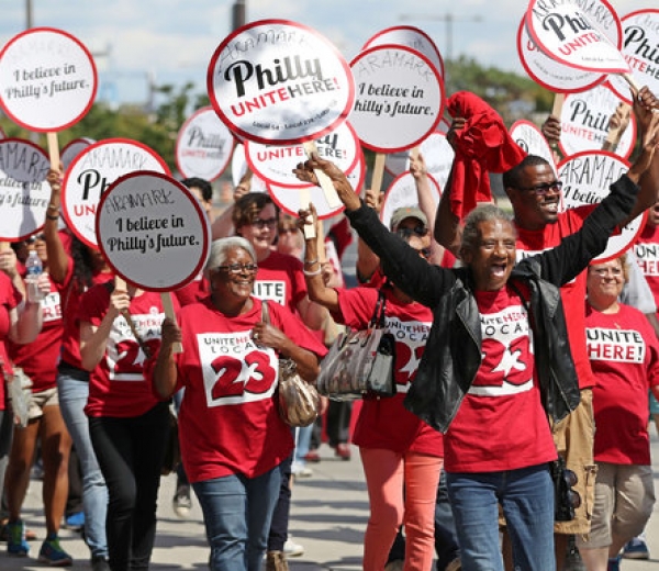 USA : Aramark unfair to Philly ballpark workers, union says