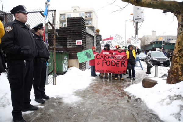 USA : City's Car-Wash Regulations Still on Hold as Union Push Continues